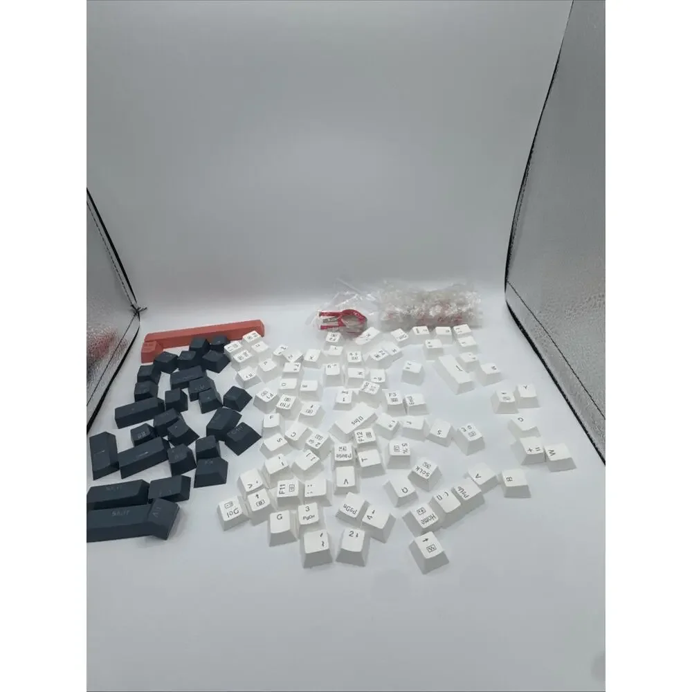 Set de Keycaps PBT Double-shot – Estilo Retro Blanco, Gris y Coral (Perfil CSA).